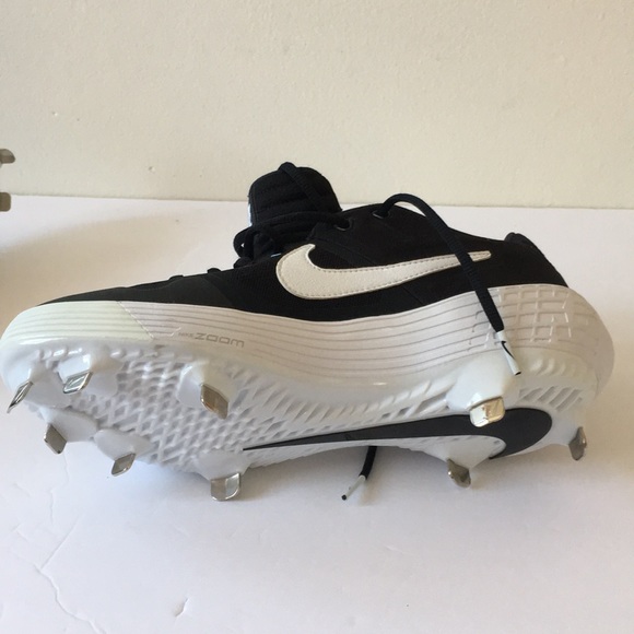 Black NIKE futbol shoes main image 5